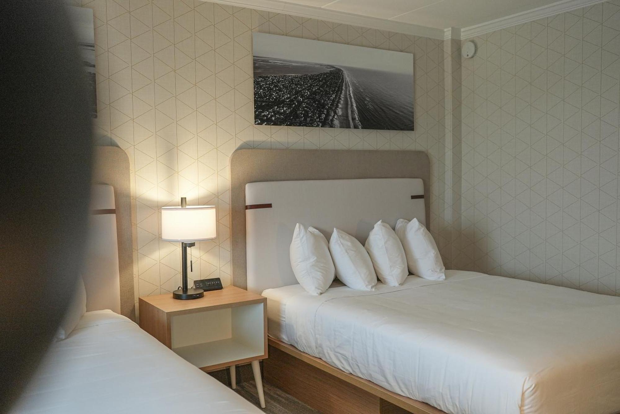 The Boulevard Hotel Бич Хейвен Экстерьер фото